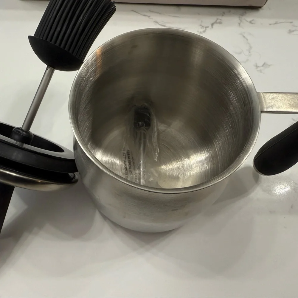 Williams Sonoma Basting Pot